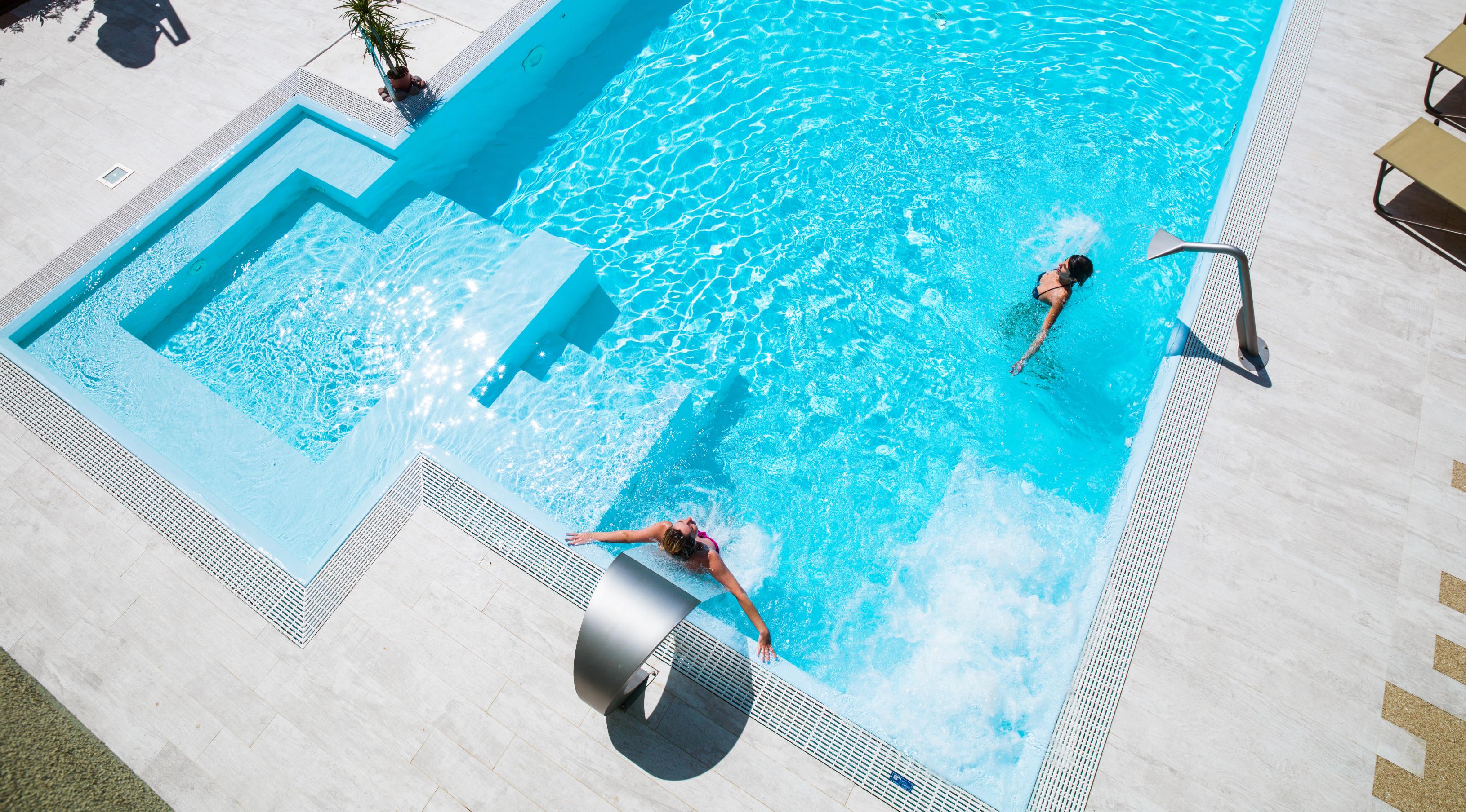 Hotel & Riviera 4*