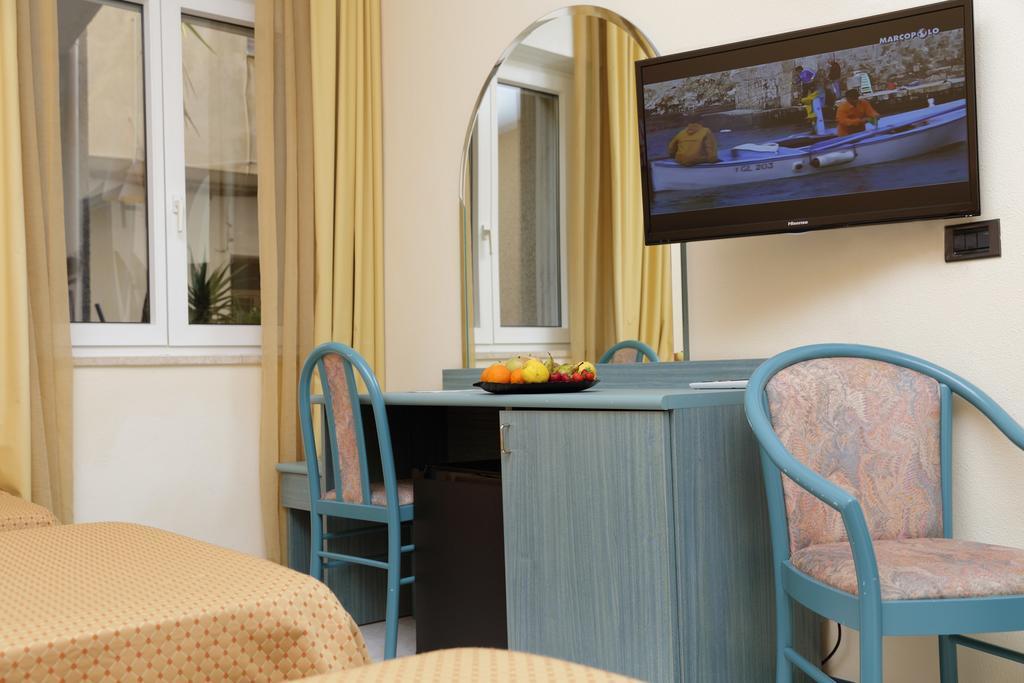 & Riviera Hotel 4*